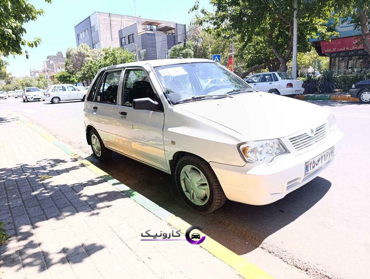 111 کمکار کارمندی در حد بسیار تمیز